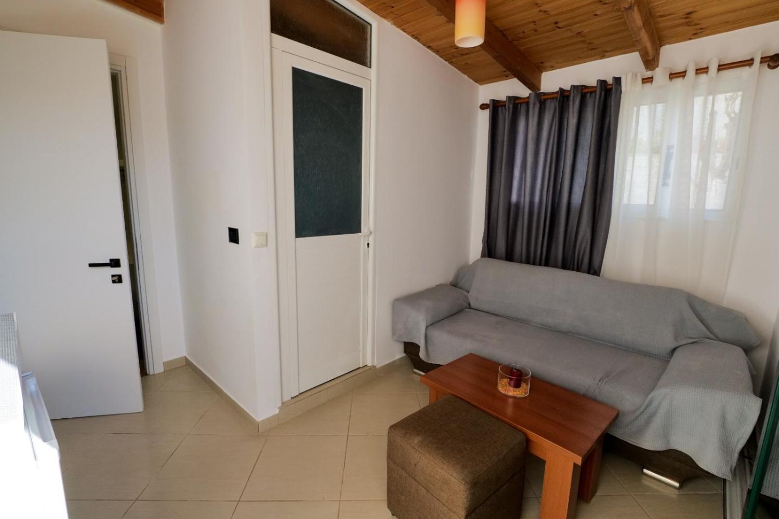 Vila Enxhi Ksamil Exterior foto